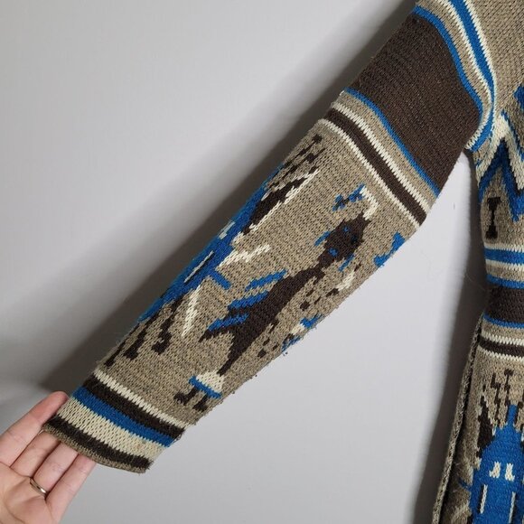 I love h81 forever 21 Womens Small Southwestern Aztec long line Cardigan sweater - Picture 3 of 12